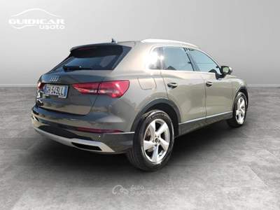 Audi Q3 35 1.5 TFSI Business Advanced Grigio usata Lucca