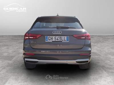 Audi Q3 35 1.5 TFSI Business Advanced Grigio usata Lucca