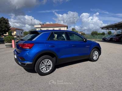 Volkswagen T-Roc VETTURA DEL MERCATO ITALIANO Blu/Azzurro usata SANT'AGATA DE'  GOTI