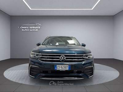 Volkswagen Tiguan Tiguan II 2021 2.0 tdi R-Line 4motion 150cv dsg Verde usata Grosseto