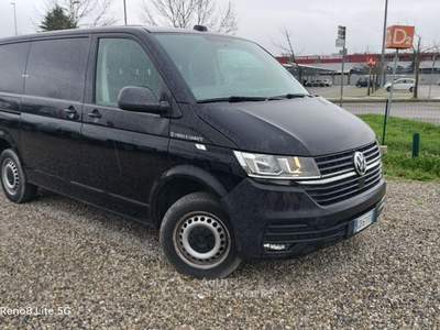 Volkswagen Multivan T6.1 Transporter 28 2.0 tdi 150cv Business dsg7 p.c. T6.1 28 2.0 tdi 150cv Business dsg7 p.c. Nero usata Prato