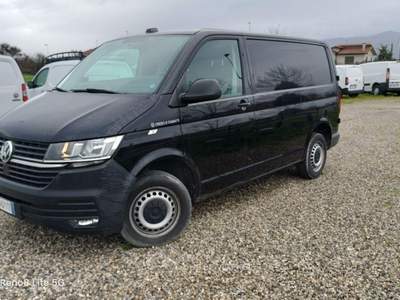 Volkswagen Multivan T6.1 Transporter 28 2.0 tdi 150cv Business dsg7 p.c. T6.1 28 2.0 tdi 150cv Business dsg7 p.c. Nero usata Prato