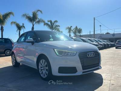Audi A1 SPB 1.6 TDI 116 CV - Bianco usata San Michele Salentino