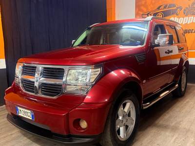 Dodge Nitro SUV DIESEL CON 205.145 km usata Roma