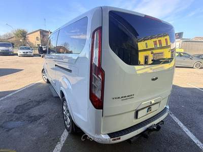 Ford Tourneo Custom 8 POSTI Bianco usata Finale Emilia