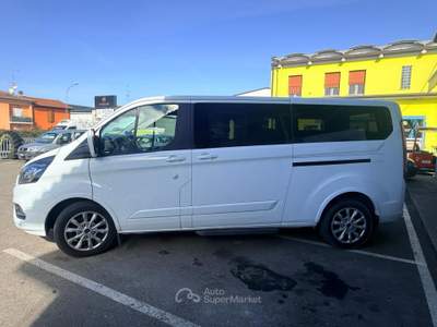 Ford Tourneo Custom 8 POSTI Bianco usata Finale Emilia