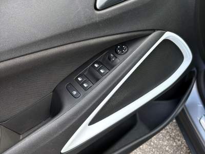 Opel Crossland Opel Crossland 1.2 Benzina 12V StarteStop Design e Tech Grigio usata Pozzuoli