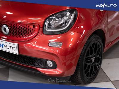 Smart ForFour 1.0 Passion 71CV Twinamic Rosso usata Latina