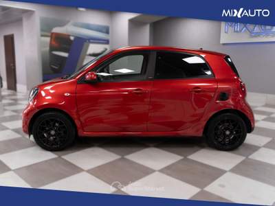 Smart ForFour 1.0 Passion 71CV Twinamic Rosso usata Latina