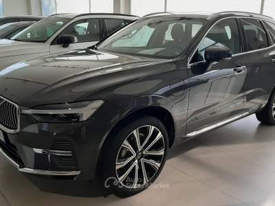 Volvo XC60 VETTURA IN PRONTA CONSEGNA Grigio usata Cecina