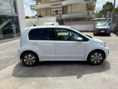 Volkswagen up! 5p e-up! 84 CV Bianco usata Francavilla al Mare