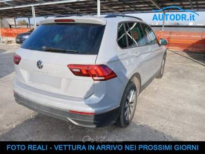 Volkswagen Tiguan 2.0 TDI 150CV DSG Life Carplay, Vetri osc, Retroca Grigio usata Monte San Giusto
