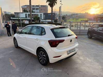 Volkswagen Polo 1.0 tsi Life 95cv dsg -Tech Pack-Climatronic- Bianco usata Francavilla al Mare