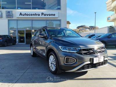 Volkswagen T-Roc 2.0 tdi Life 150cv dsg -Led-IQ Drive-Tech Pack- Grigio usata Francavilla al Mare
