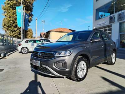 Volkswagen T-Roc 2.0 tdi Life 150cv dsg -Led-IQ Drive-Tech Pack- Grigio usata Francavilla al Mare