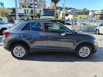 Volkswagen T-Roc 2.0 tdi Life 150cv dsg -Led-IQ Drive-Tech Pack- Grigio usata Francavilla al Mare
