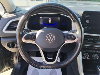Volkswagen T-Roc 2.0 tdi Life 150cv dsg -Led-IQ Drive-Tech Pack- Grigio usata Francavilla al Mare