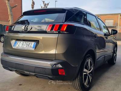Peugeot 3008 3008 1.5 bluehdi Business s Grigio usata Modena