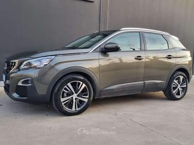 Peugeot 3008 3008 1.5 bluehdi Business s Grigio usata Modena