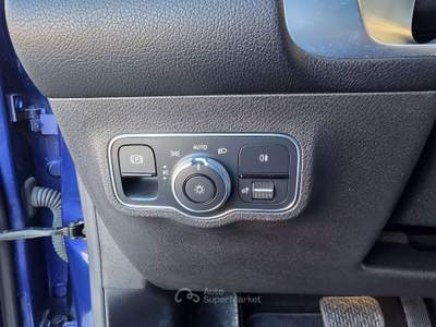 Mercedes-Benz Classe GLB GLB - X247 2019 d Sport Plus auto Blu/Azzurro usata Modena