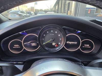 Porsche Cayenne 3.0 e-hybrid tiptronic usata Modena