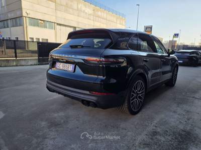 Porsche Cayenne 3.0 e-hybrid tiptronic usata Modena