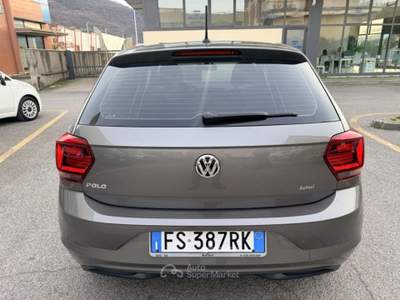 Volkswagen Polo 1.0 TSI 95CV 5p. Comfortline *CARPLAY/ANDROID AUTO Grigio usata Iseo