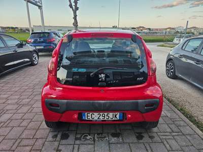 Peugeot 107 1.0 68CV 3p. Access Rosso usata Civitanova Marche