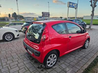 Peugeot 107 1.0 68CV 3p. Access Rosso usata Civitanova Marche