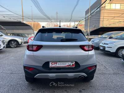 Kia Stonic 1.0 t-gdi mhev Style 120cv dct Argento usata NOALE