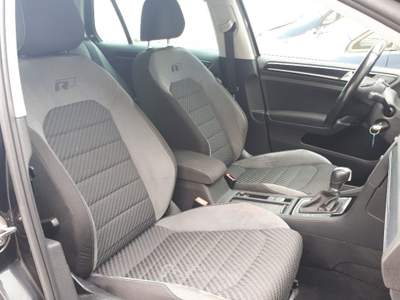Volkswagen Golf GTD 2.0TDI 150CV DSG 5p. R-Line - 4800KM!!!!!! Nero usata Cursi