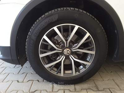 Volkswagen Tiguan 1.6 TDI 115cv Style BlueMotion Technology Bianco usata Firenze