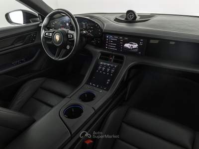 Porsche Taycan cross turismo 4 5p.ti Nero usata Parma