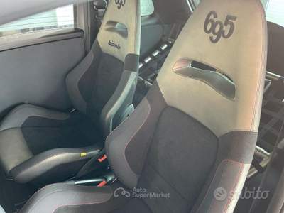 Abarth 695 1.4 Turbo T-Jet 190 CV Biposto KM0 CI usata Arzano