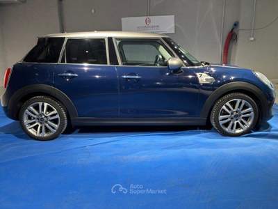 MINI Clubman Cooper D 1.5 Cooper D 7SEVEN 5 porte unico usata Arzano