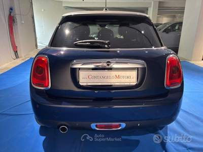MINI Clubman Cooper D 1.5 Cooper D 7SEVEN 5 porte unico usata Arzano