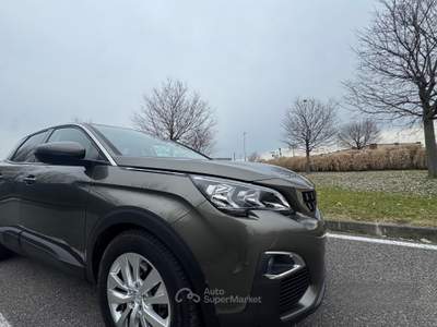 Peugeot 3008 S&S Access usata GUSSAGO