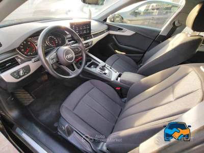 Audi A4 Berlina A4 35 2.0 tfsi mhev Business 150cv usata Asti