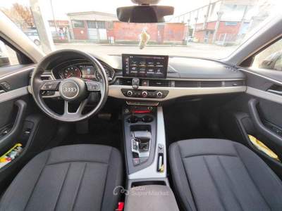Audi A4 Berlina A4 35 2.0 tfsi mhev Business 150cv usata Asti