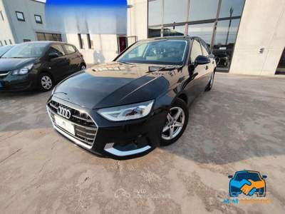 Audi A4 Berlina A4 35 2.0 tfsi mhev Business 150cv usata Asti