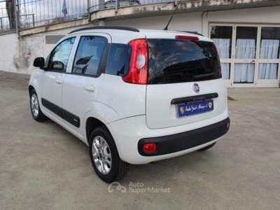 Fiat Panda 1.3 MJT 95 CV S&S Lounge Bianco usata Padula