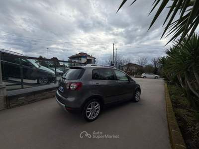 Volkswagen Golf cross/fun 1,9 tdi  usata Campagna