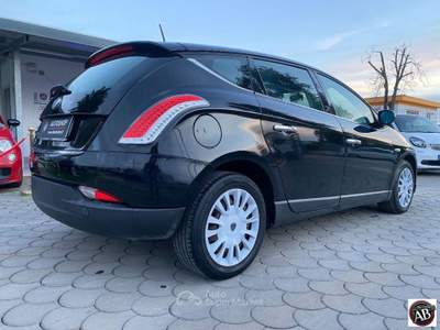 Lancia Delta 1.6 MJT DPF Platino Nero usata Latina