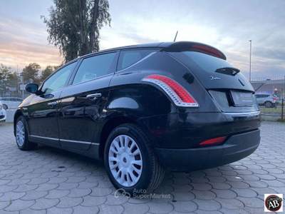Lancia Delta 1.6 MJT DPF Platino Nero usata Latina