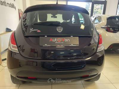 Lancia Ypsilon Ypsilon III 2011 0.9 t.air ecochic metano 80cv usata Lonate Pozzolo