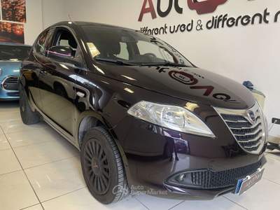 Lancia Ypsilon Ypsilon III 2011 0.9 t.air ecochic metano 80cv usata Lonate Pozzolo