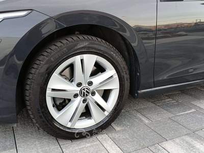 Volkswagen Golf Golf VIII 2020 Variant 2.0 tdi Life 115cv Grigio usata Pescantina