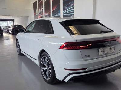 Audi Q8 Pari al nuovo Bianco usata Cattolica