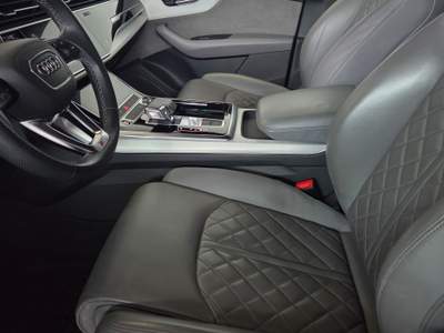Audi Q8 Pari al nuovo Bianco usata Cattolica