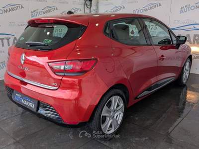 Renault Clio 1.5 dci energy s&s 90cv Rosso usata Limatola